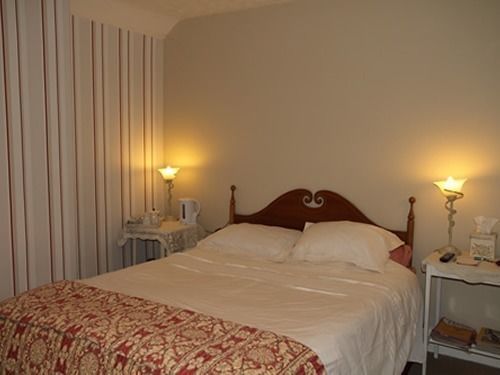 Bed & Breakfast Amber House 4*
